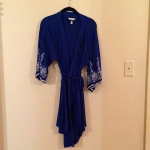 Soma Lace Trim Robe